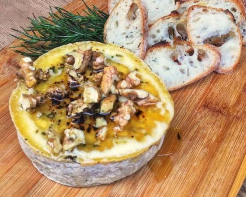 Gorgonzola na colher, porque o povo quer é moleza - Estadão